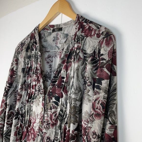 Verarose Maternity Half Sleeves Tunic Top - Picture 3 of 10